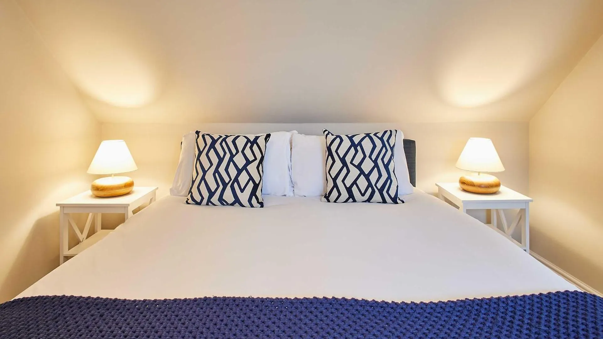Host & Stay - Esk View Whitby